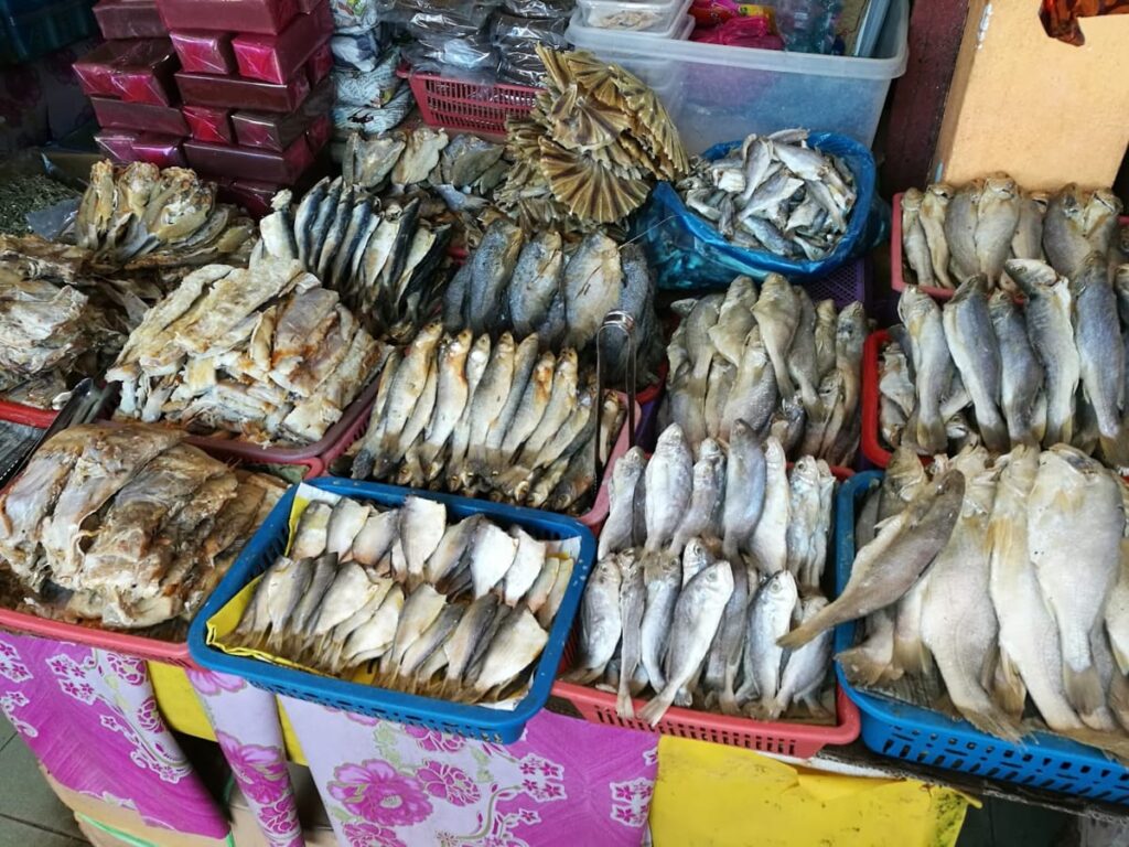 pasar ikan tanjung dawai