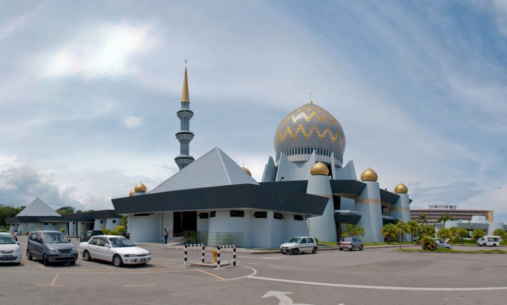 sejarah masjid negeri sabah