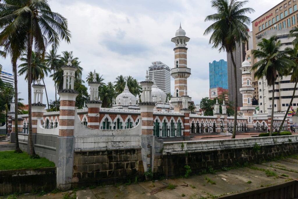 lokasi masjid jamek kl