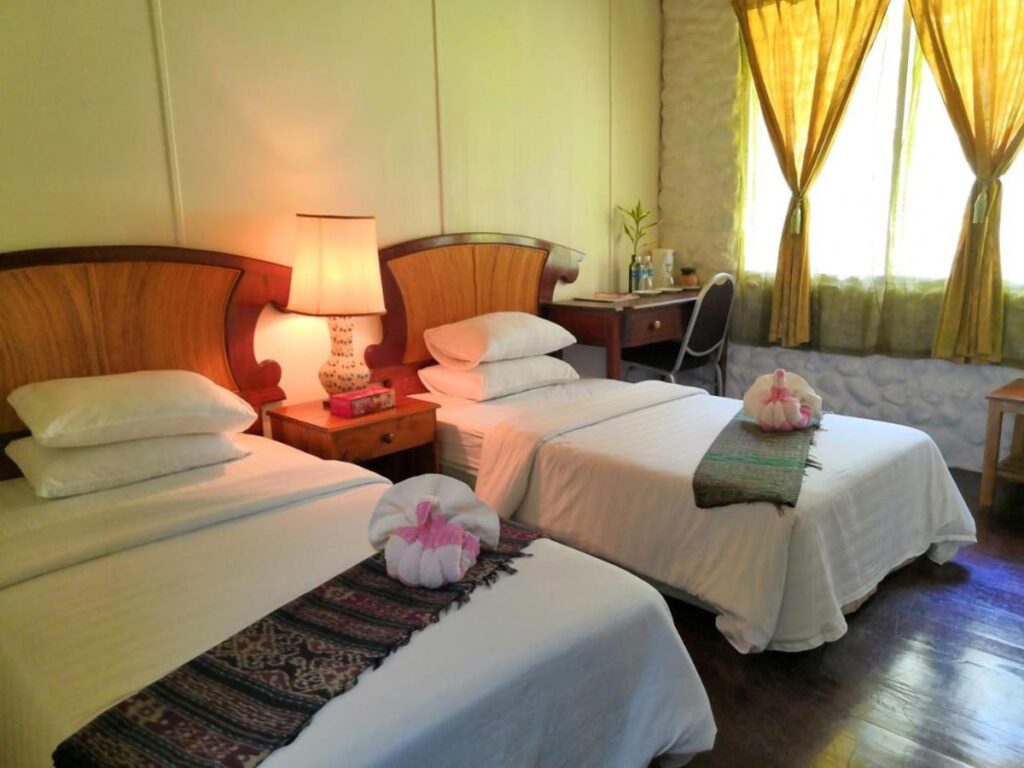 room balung river resort