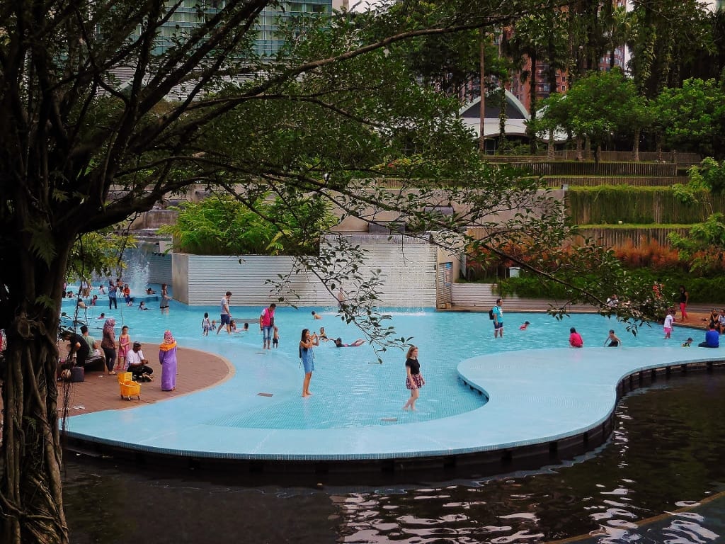 wading pool klcc park